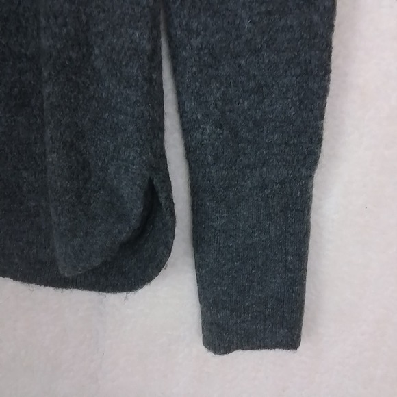 LOFT Relaxed Fit Sweater‎ Size S Gray Boat Neck Long Sleeve - Picture 5 of 9